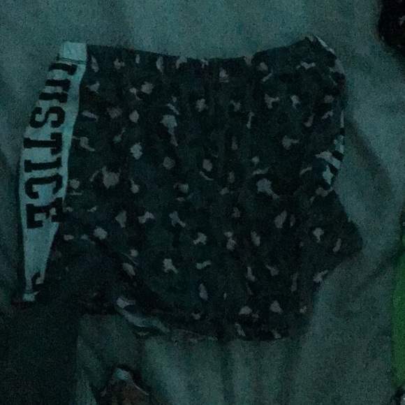 three piece pyjamas - Picture 3 of 3